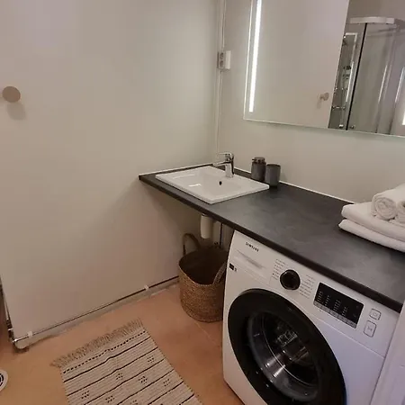 Central Apartment *