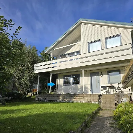 Central Apartment 特罗姆瑟