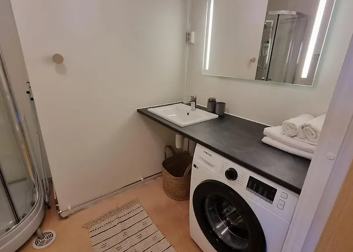 Central Apartment *